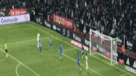 欧冠盛宴：神预测再显神威【16中12】！皇马雄厚实力，定心之战在即？